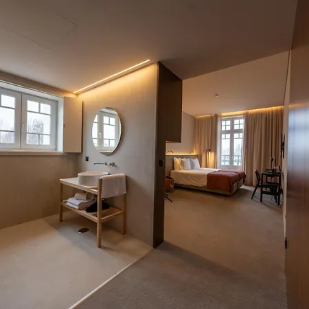 Templo & Отель Брага